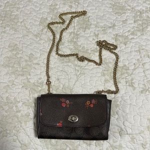 Authentic coach cross body bag in great condition